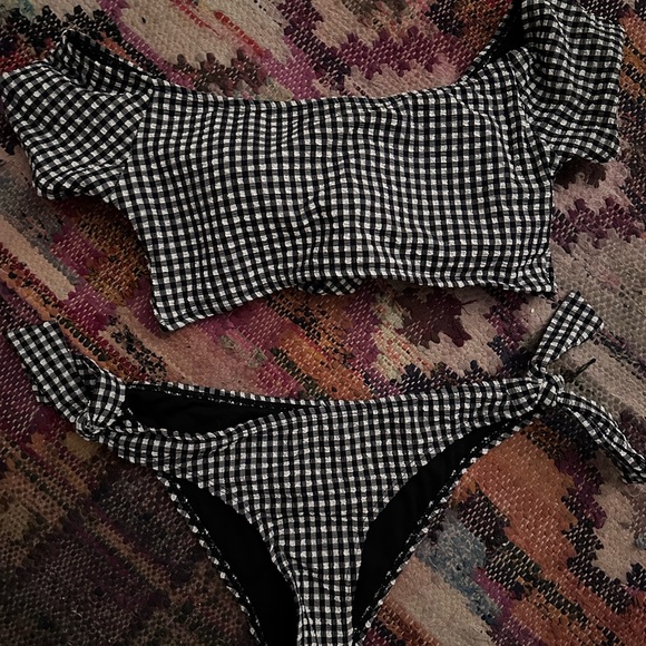 Gingham Bikini - Picture 3 of 5